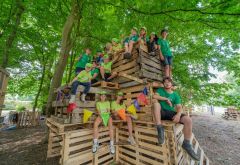 Huttendorp 2025 - Dag 4 groepsfoto's