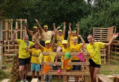 Huttendorp 2025 - Dag 4 groepsfoto's