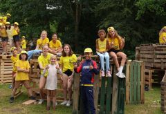 Huttendorp 2025 - Dag 4 groepsfoto's