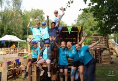 Huttendorp 2025 - Dag 4 groepsfoto's